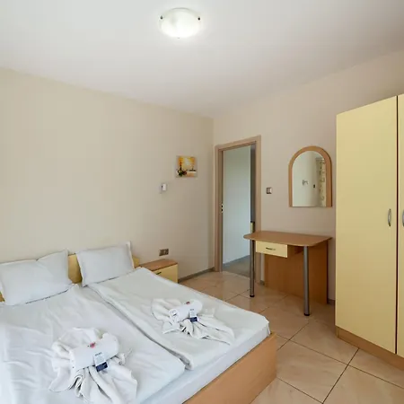 Apartment Perla *